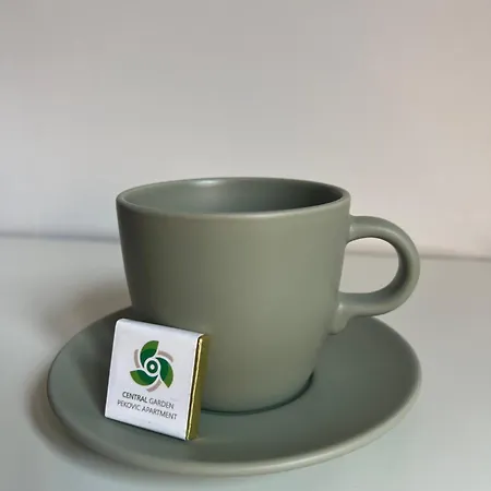 Garden Pekovic Apartament *