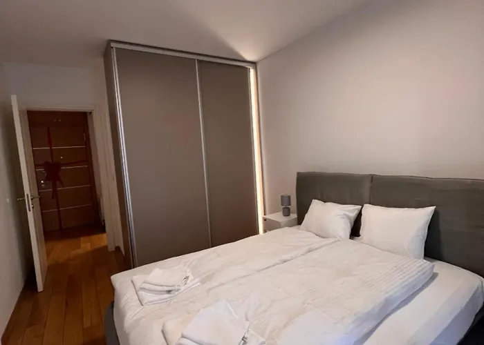 Garden Pekovic * Belgrád